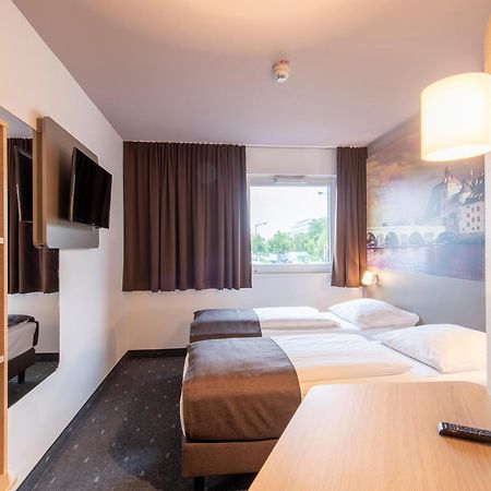 B&B Hotel Regensburg-City מראה חיצוני תמונה