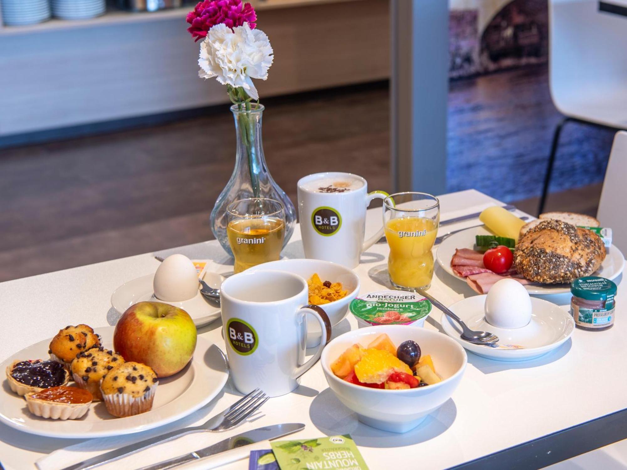 B&B Hotel Regensburg-City מראה חיצוני תמונה