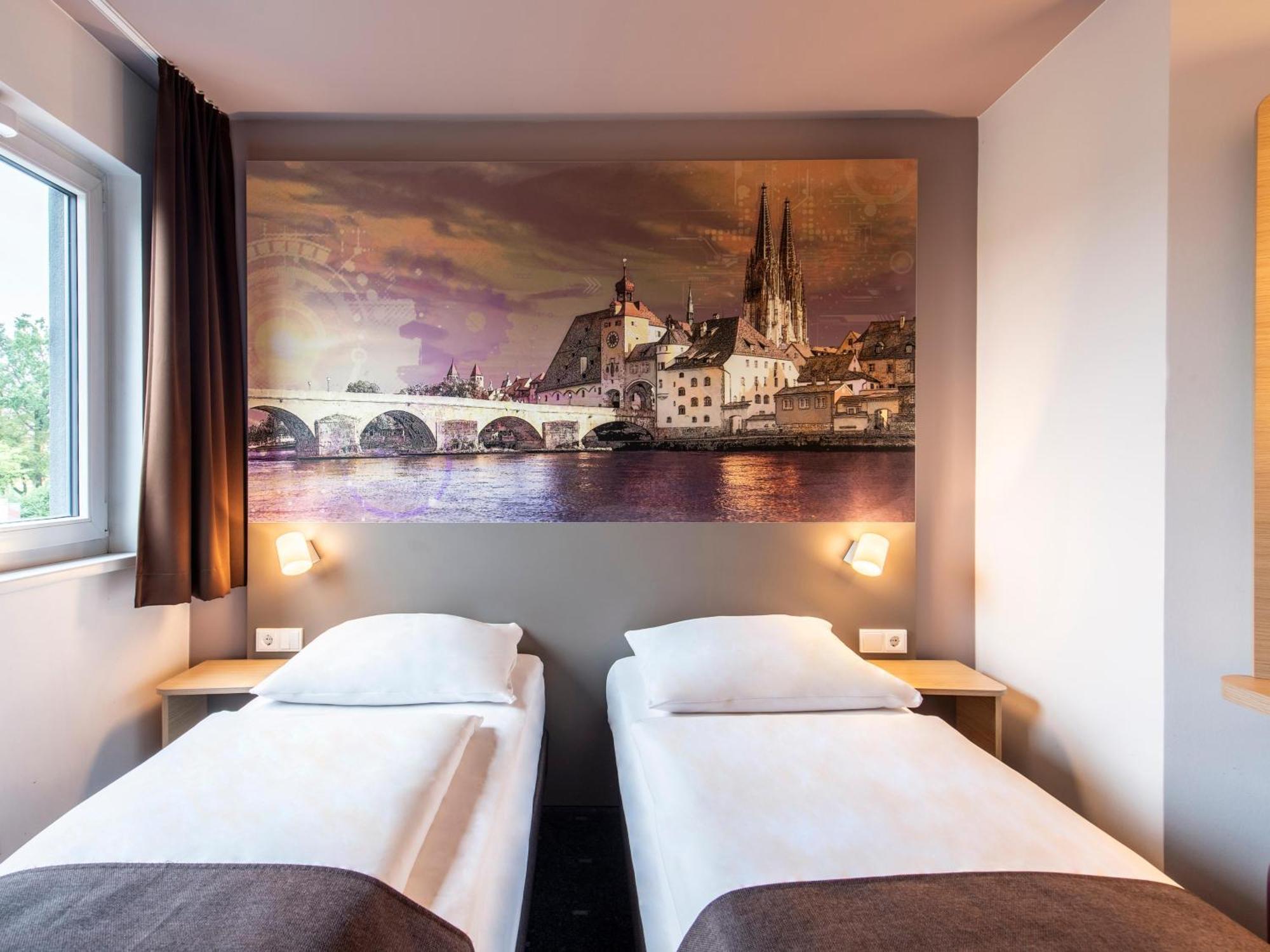 B&B Hotel Regensburg-City מראה חיצוני תמונה